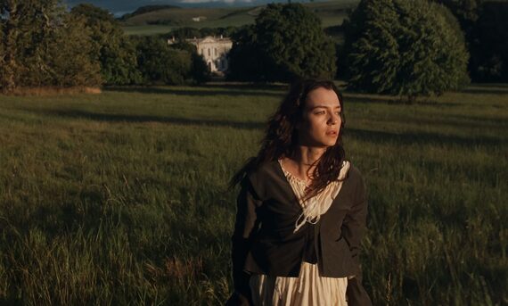 Sense and Sensibility_st_2_jpg_sd low_2026 Focus Features LLC All Rights Reserved