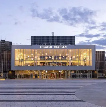 Theater Heerlen voorkant 2_2025 04 16 085541_mpic_2025 04 16 085659_ujja