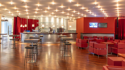 DSM theater cafe bar