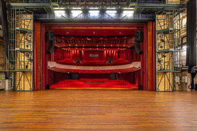 THT Grote zaal toneel