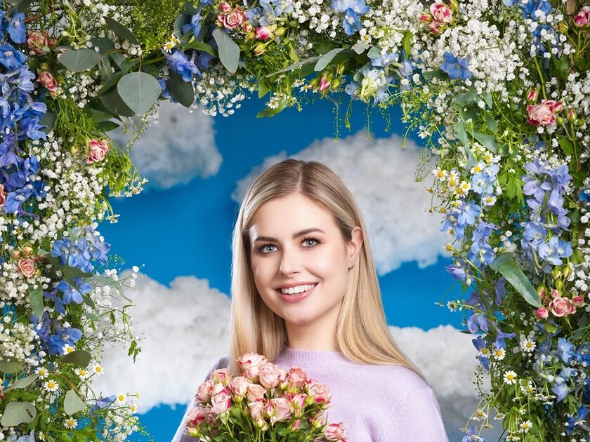 2526_Jade Mintjens_Bedankt om te komen_staand_cStudio Edelweiss