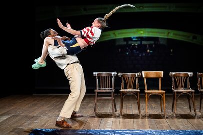 Meeuw Het Nationale Theater foto Bart Grietens 2_lowres