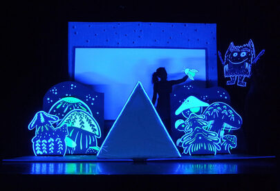 Theater Stof Het kleurenmonster Illustratie © Anna Llenas Foto © Patrick Wagenaar 05