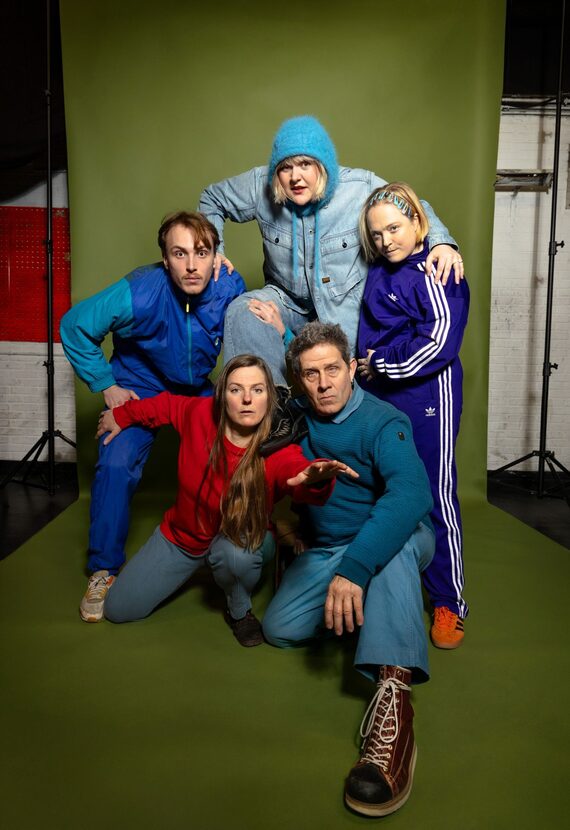 Garage TDI De Bende van de Witte Roos © Days Film Fotografie staand